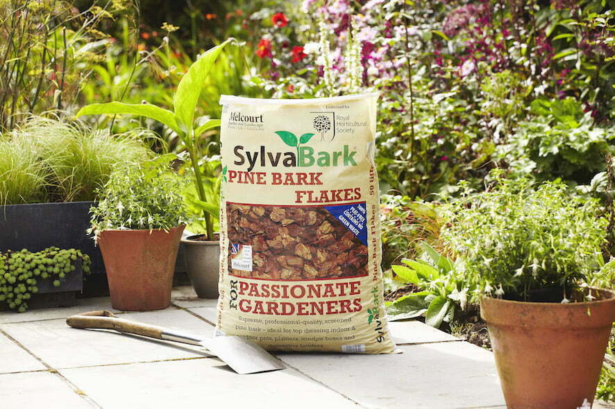 SylvaBark Pine Flakes